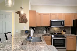 826 SE 4th Ct, Deerfield Beach, FL 33441 - Photo 9