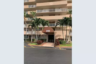 250 Jacaranda Drive #203, Plantation, FL 33324 - Photo 13