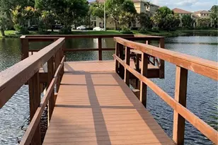 250 Jacaranda Dr, Plantation, FL 33324 - Photo 21