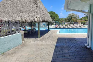 606 SW Natura Blvd, Deerfield Beach, FL 33441 - Photo 15