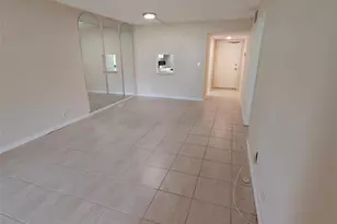 606 SW Natura Blvd, Deerfield Beach, FL 33441 - Photo 1