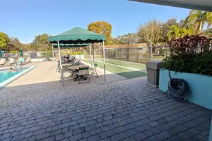 606 SW Natura Blvd, Deerfield Beach, FL 33441 - Photo 9