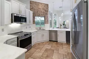 6430 NW 98th Ln, Parkland, FL 33076 - Photo 9