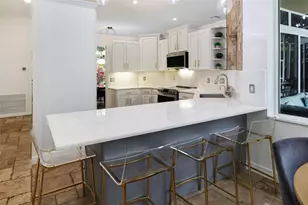 6430 NW 98th Ln, Parkland, FL 33076 - Photo 11