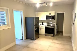 1541 Cordova Rd, Fort Lauderdale, FL 33316 - Photo 5