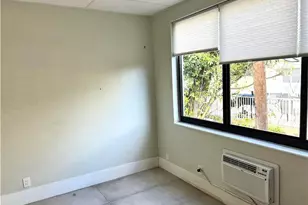 1541 Cordova Rd, Fort Lauderdale, FL 33316 - Photo 3