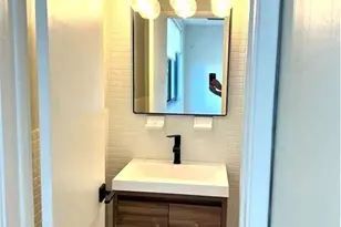 1541 Cordova Rd, Fort Lauderdale, FL 33316 - Photo 7