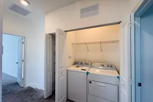 2437 NW 131st Cir, Miami, FL 33167 - Photo 21