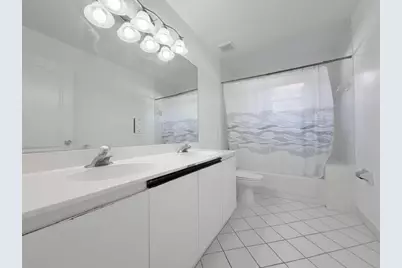 4853 NW 66th Avenue, Lauderhill, FL 33319 - Photo 19