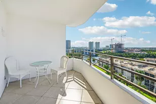 600 Three Islands Boulevard, Hallandale Beach, FL 33009 - Photo 5