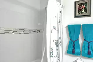 1034 NW 88th Ave, Plantation, FL 33322 - Photo 13