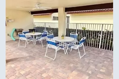 7004 Golf Pointe Circle, Tamarac, FL 33321 - Photo 45