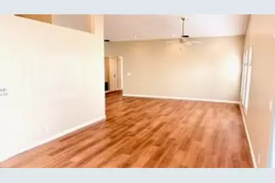 7004 Golf Pointe Circle, Tamarac, FL 33321 - Photo 19