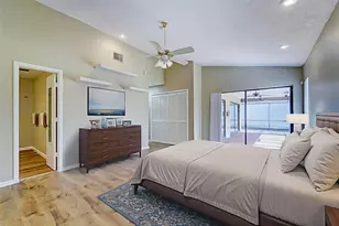 7004 Golf Pointe Cir, Tamarac, FL 33321 - Photo 9