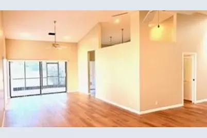 7004 Golf Pointe Circle, Tamarac, FL 33321 - Photo 13