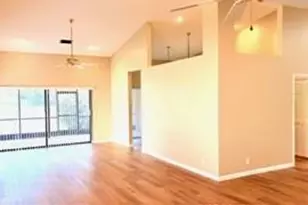 7004 Golf Pointe Cir, Tamarac, FL 33321 - Photo 13