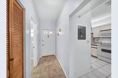 207 E Hemingway Circle #22, Margate, FL 33063 - Photo 5