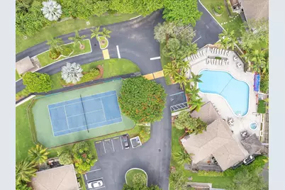 207 E Hemingway Circle #22, Margate, FL 33063 - Photo 33