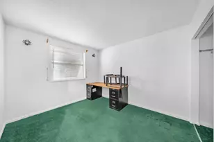 207 E Hemingway Cir, Margate, FL 33063 - Photo 27