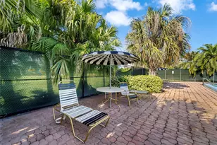 9355 SW 8th St, Boca Raton, FL 33428 - Photo 39