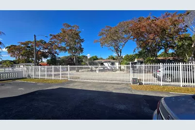 1290 NE 142nd Street #9, Miami, FL 33161 - Photo 9