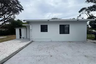 575 NW 139th Terrace, Miami, FL 33168 - Photo 25