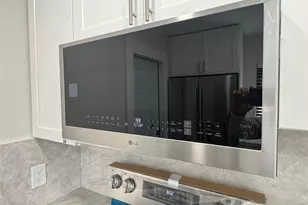 575 NW 139th Terrace, North Miami Beach, FL 33168 - Photo 11