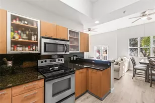 2381 Vintage Dr, Pompano Beach, FL 33064 - Photo 15