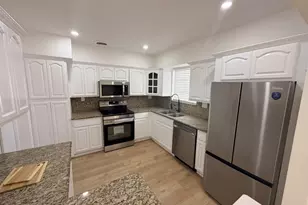 607 N Golf Dr, Hollywood, FL 33021 - Photo 7