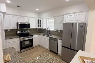 607 N Golf Dr, Hollywood, FL 33021 - Photo 5