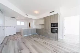 2900 NE 7th Ave, Miami, FL 33137 - Photo 5