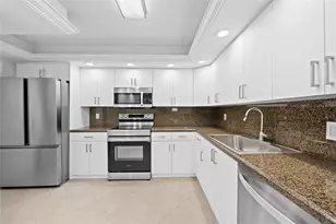 3500 Galt Ocean Dr, Fort Lauderdale, FL 33308 - Photo 7