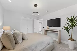 360 NW 33rd St, Fort Lauderdale, FL 33309 - Photo 37