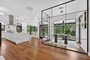 360 NW 33rd St, Oakland Park, FL 33309 - Photo 23