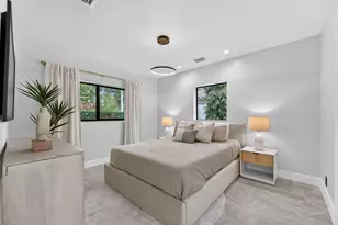 360 NW 33rd St, Oakland Park, FL 33309 - Photo 37