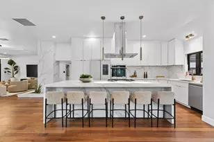 360 NW 33rd St, Oakland Park, FL 33309 - Photo 27