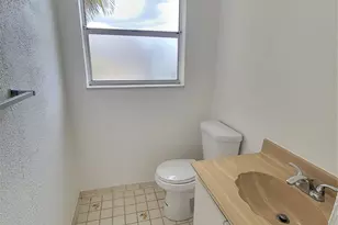 497 Lake Dora Dr, West Palm Beach, FL 33411 - Photo 7