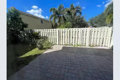 4479 Lake Tahoe Circle, West Palm Beach, FL 33409 - Photo 9