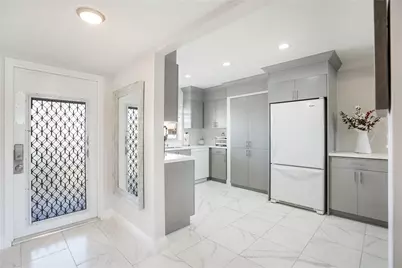 9300 Sunrise Lakes Boulevard #309, Sunrise, FL 33322 - Photo 19