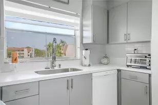 9300 Sunrise Lakes Blvd, Sunrise, FL 33322 - Photo 21