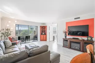 9300 Sunrise Lakes Blvd, Sunrise, FL 33322 - Photo 7