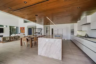 603 Solar Isle Dr, Fort Lauderdale, FL 33301 - Photo 25