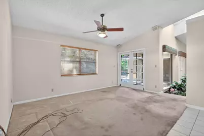 274 NW 107th Avenue, Coral Springs, FL 33071 - Photo 23