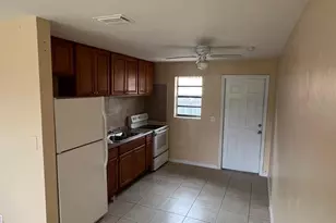 1203 NW 4th St, Boynton Beach, FL 33435 - Photo 5