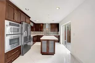 11208 Rhapsody Rd, Hollywood, FL 33026 - Photo 23