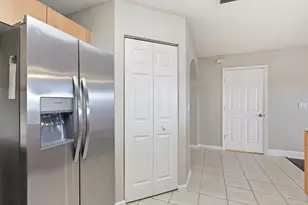 836 Imperial Lake Rd, West Palm Beach, FL 33413 - Photo 5