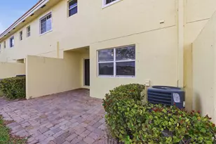 836 Imperial Lake Rd, West Palm Beach, FL 33413 - Photo 33