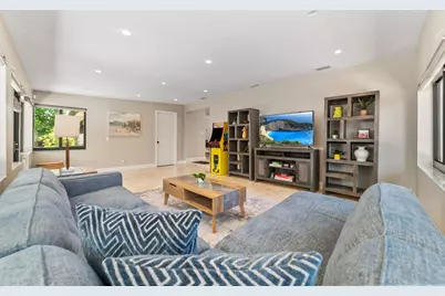 1908 NE 27th Street, Fort Lauderdale, FL 33306 - Photo 21