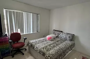 21016 NW 39th Ave, Miami Gardens, FL 33055 - Photo 11