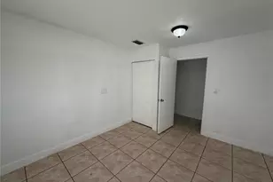 230 NW 8th Ave, Dania Beach, FL 33004 - Photo 13